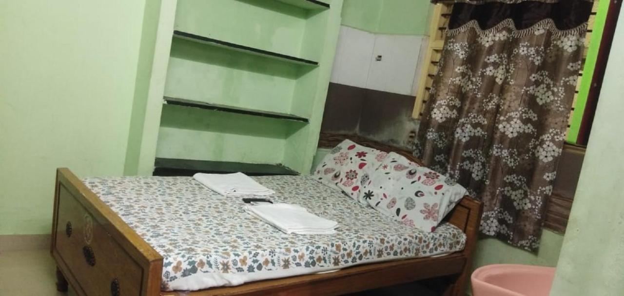 Family Guest House Near Bus-Stand Puducherry Exterior foto