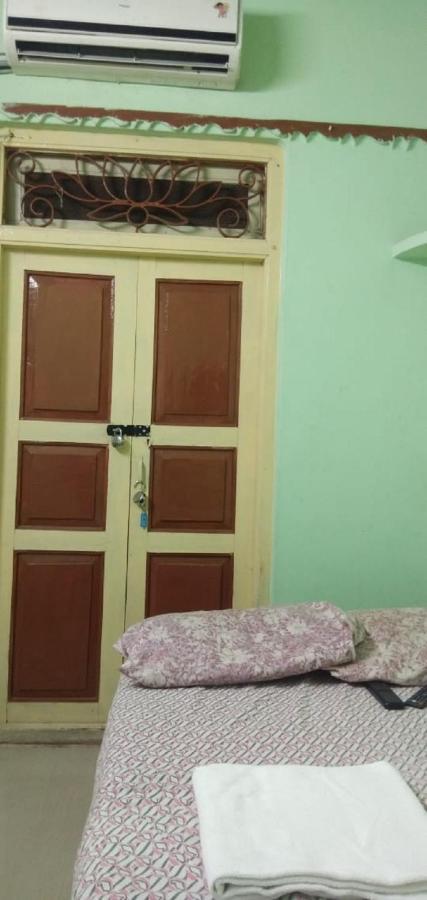 Family Guest House Near Bus-Stand Puducherry Exterior foto